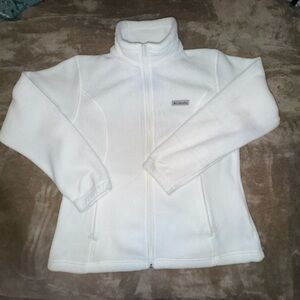 Columbia Women's White Turtleneck Fleece Sweater